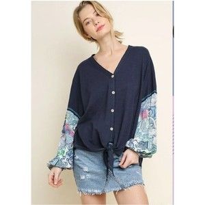Umgee Balloon Paisley Sleeves Tie Front Contrast Stitching Top/Blouse Small‎